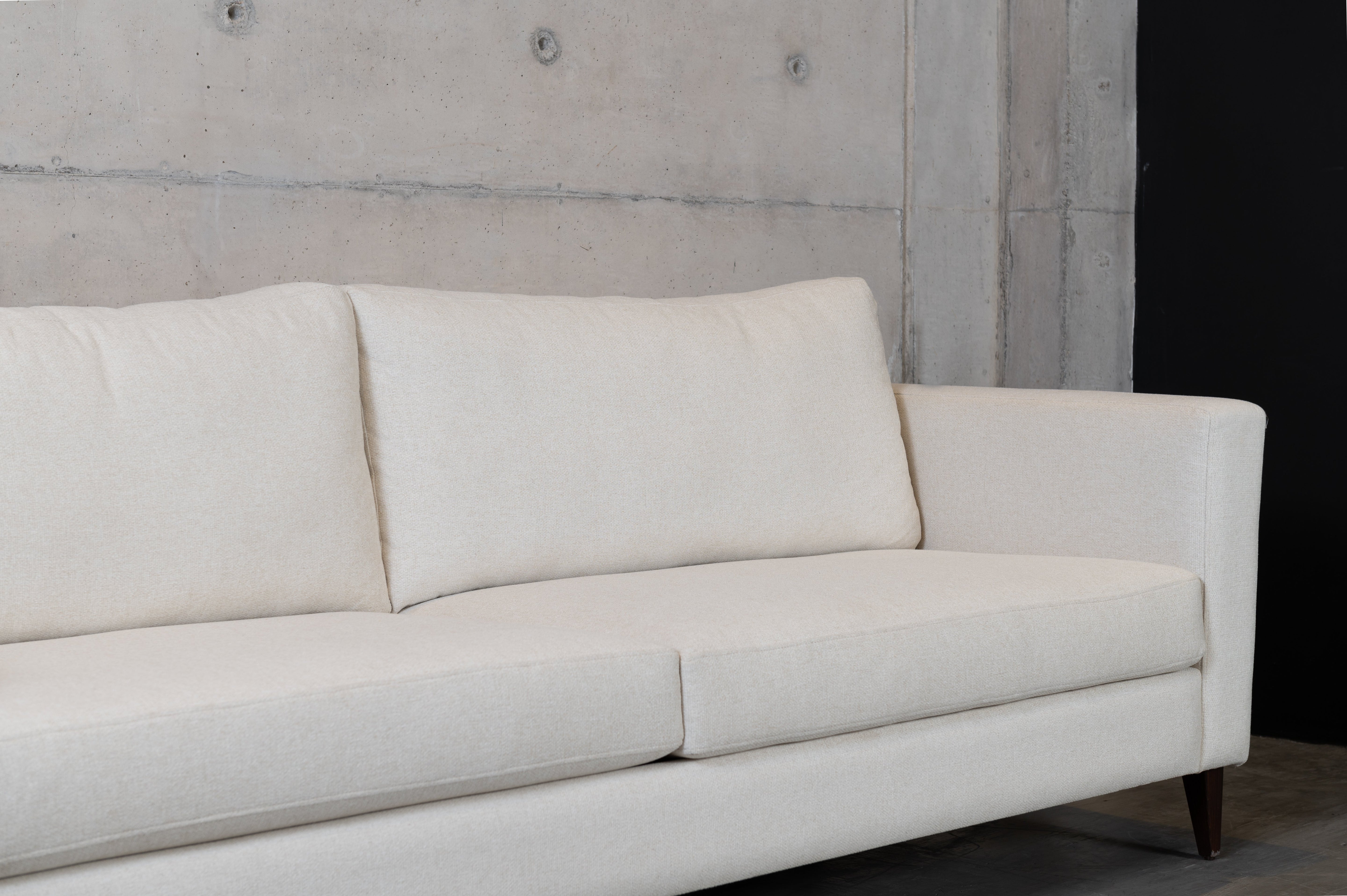 Sofá Terni – Sofá Moderno para Sala de Estilo Minimalista