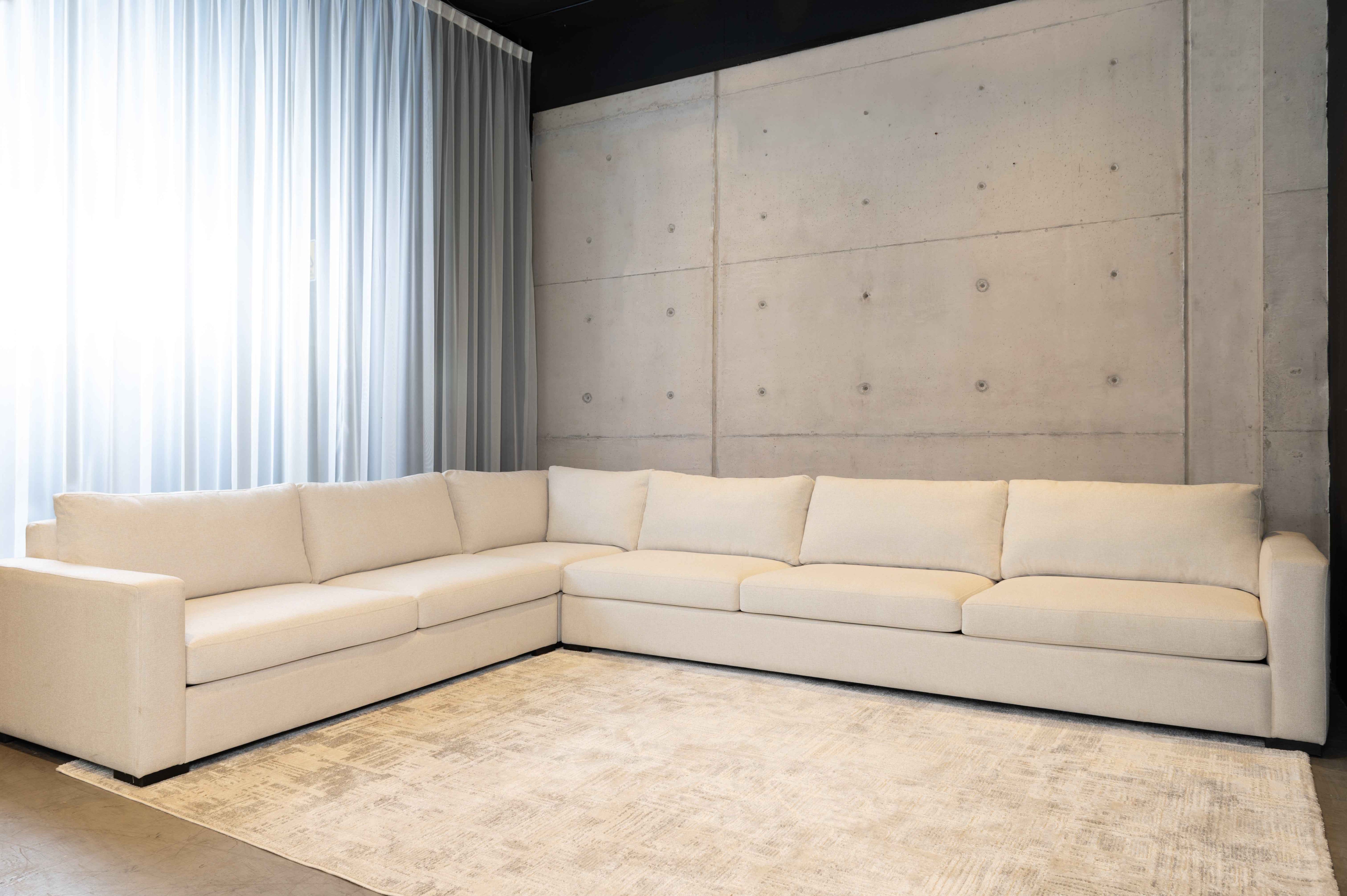Sala Kasa 15 Modular – Sofá en L Elegante y Confortable para Sala