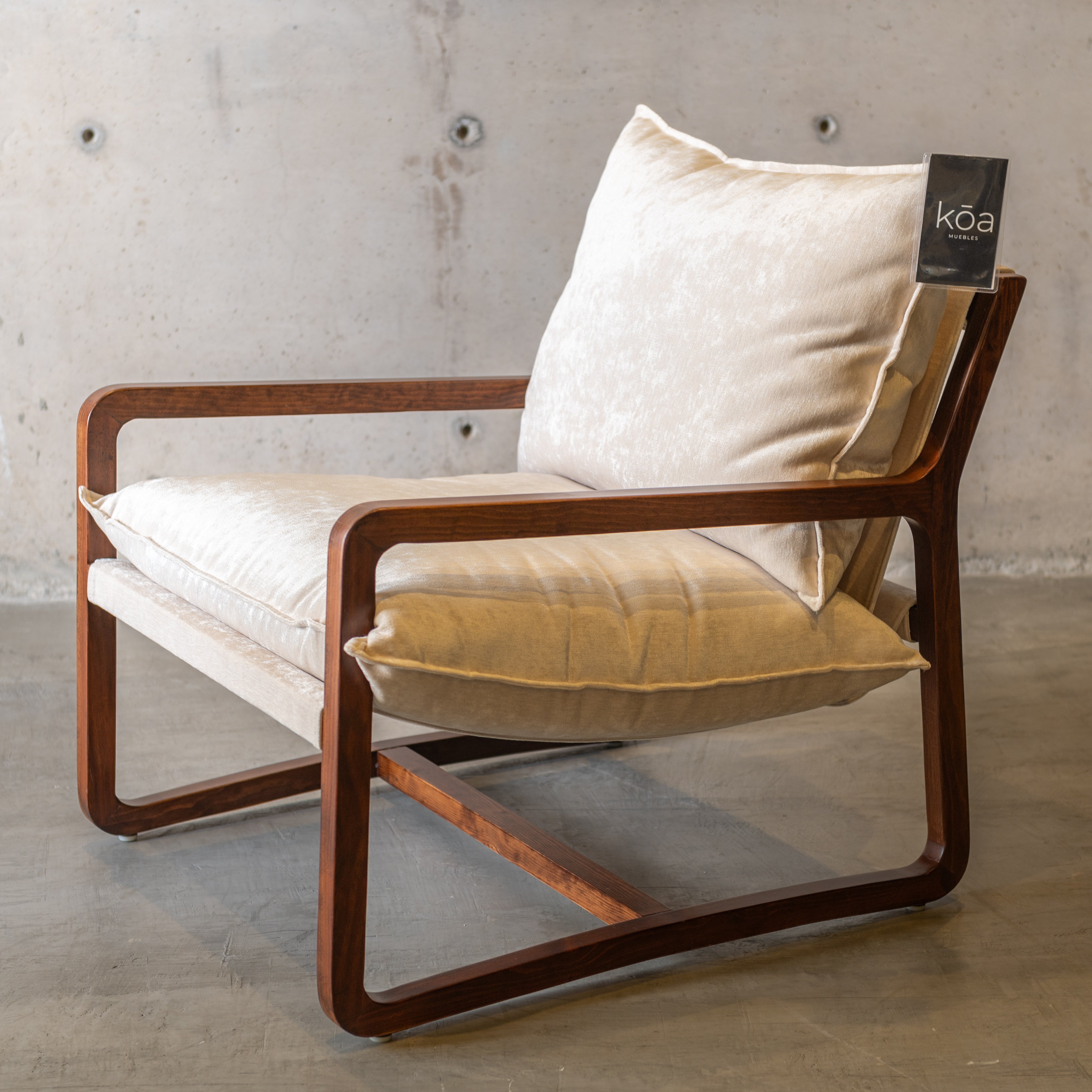 Sillón Ocasional Mérida – Silla Acento Elegante para Sala o Recámara