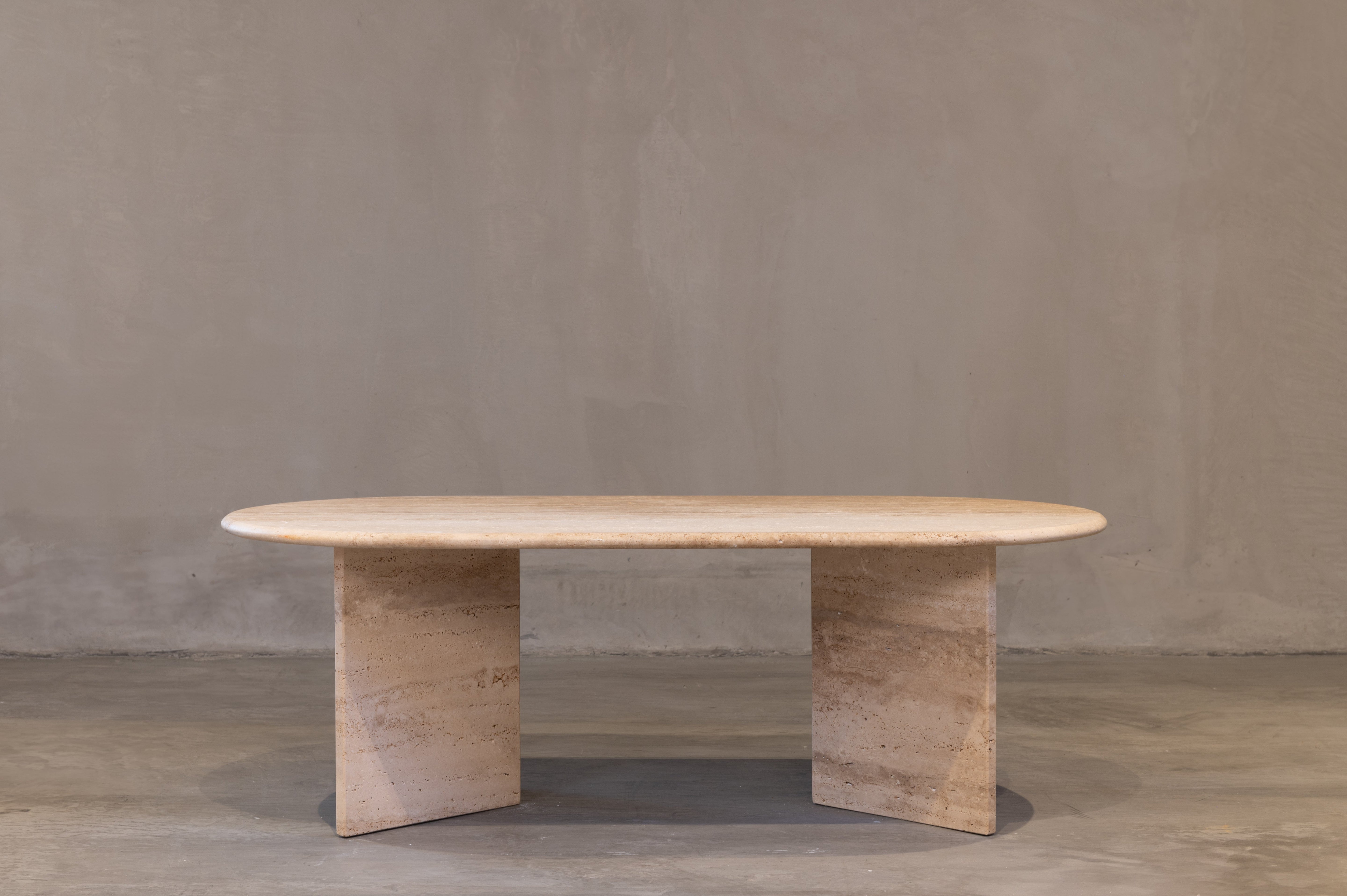 Mesa de Centro Oval – Diseño Ovalado Moderno para Sala Elegante