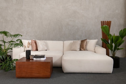 Chaise Lounge Arya – Sillón Tipo Diván Elegante y Cómodo para Hogar