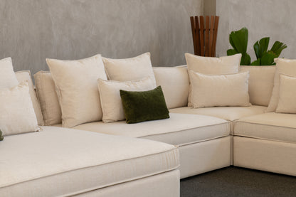 Escuadra Modular Biella – Sofá en L Moderno para Sala Familiar