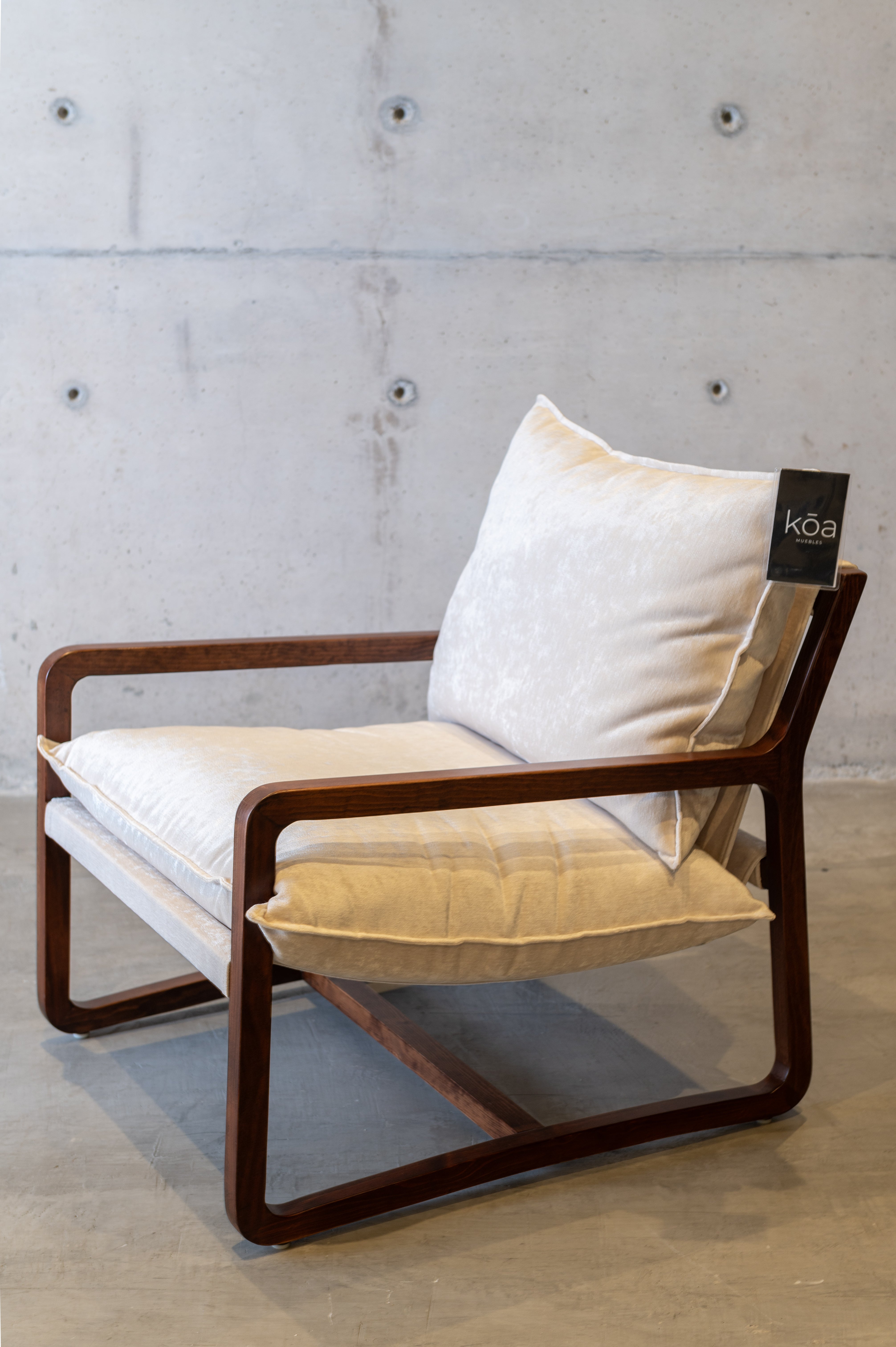 Sillón Ocasional Mérida – Silla Acento Elegante para Sala o Recámara